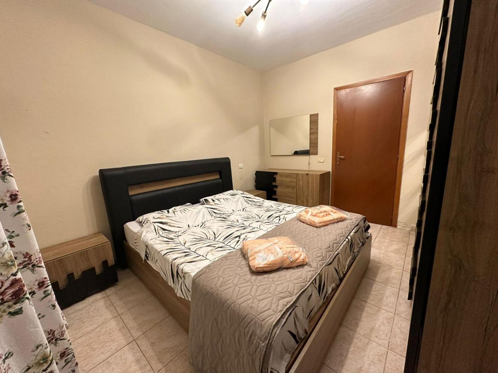 Esar Apartment Durrës Eksteriør bilde